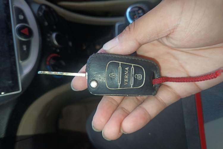 Used Hyundai Verna (older generation) 2014 1.4L Manual Smart GLS Trim Interior 1