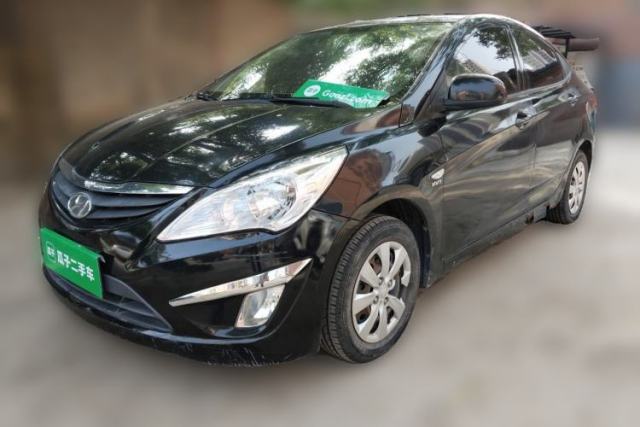 Used Hyundai Verna (older generation) 2010 Sedan 1.4L Manual Standard GL Model