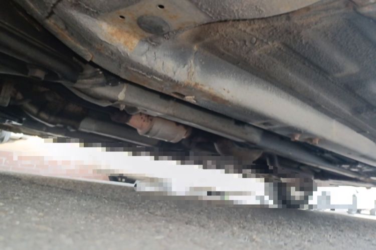 Used Hyundai Verna (older generation) 2010 Sedan 1.4L Manual Comfort GS Chassis Front Left