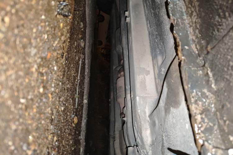 Used Hyundai Verna (older generation) 2010 Sedan 1.4L Manual Comfort GS Chassis Front Right