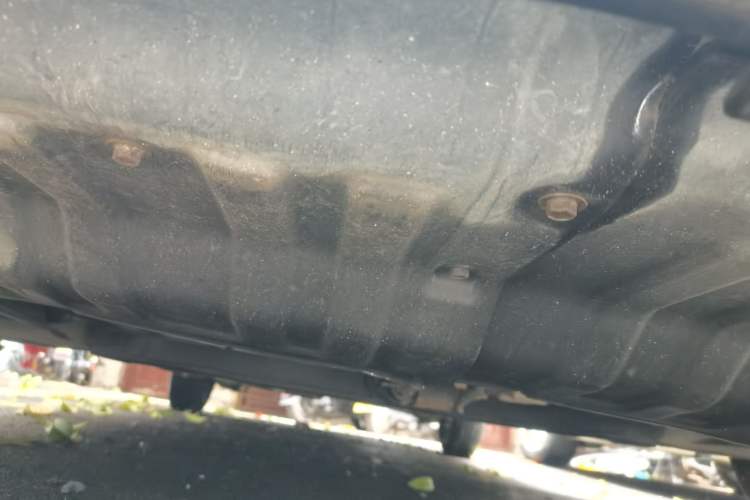 Used Hyundai Verna (older generation) 2010 Sedan 1.4L Manual Comfort GS Chassis Front