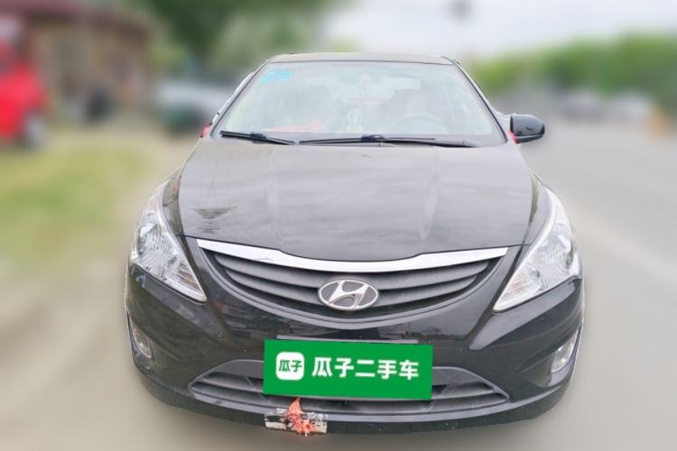 Used Hyundai Verna (older generation) 2010 Sedan 1.4L Manual Comfort GS Front
