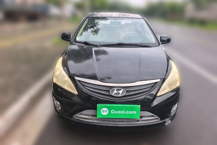 Used Hyundai Verna (older generation) 2010 Sedan 1.4L Manual Comfort GS Front