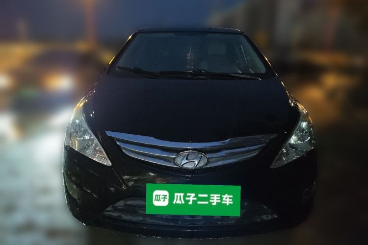 Used Hyundai Verna (older generation) 2010 Sedan 1.4L Manual Comfort GS Front