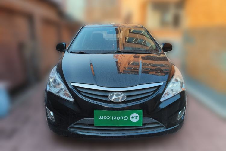 Used Hyundai Verna (older generation) 2010 Sedan 1.4L Manual Standard GL Model Front