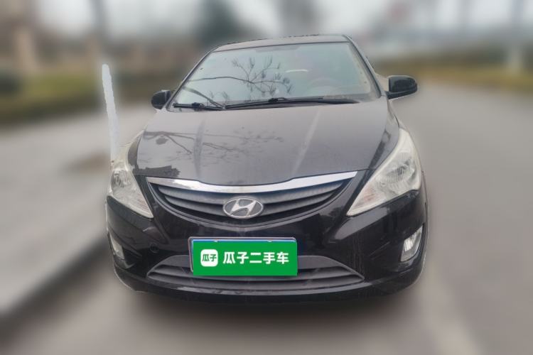 Used Hyundai Verna (older generation) 2010 Sedan 1.4L Manual Comfort GS Front
