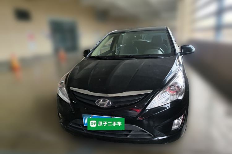 Used Hyundai Verna (older generation) 2010 Sedan 1.4L Manual Comfort GS Front