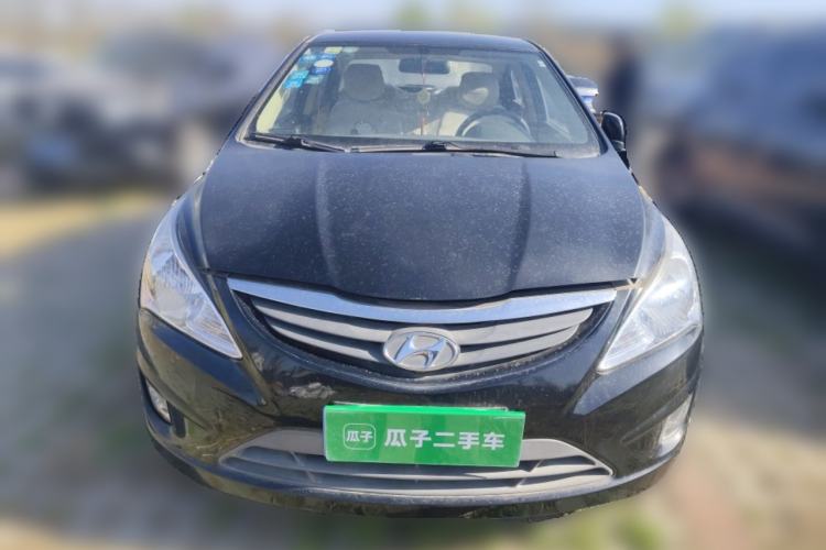 Used Hyundai Verna (older generation) 2010 Sedan 1.4L Manual Comfort GS Front