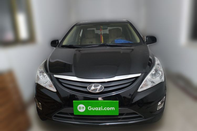 Used Hyundai Verna (older generation) 2010 Sedan 1.4L Manual Comfort GS Front