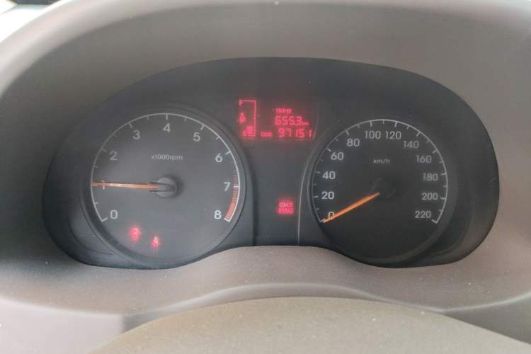 Used Hyundai Verna (older generation) 2010 Sedan 1.4L Manual Standard GL Model Instrument Cluster