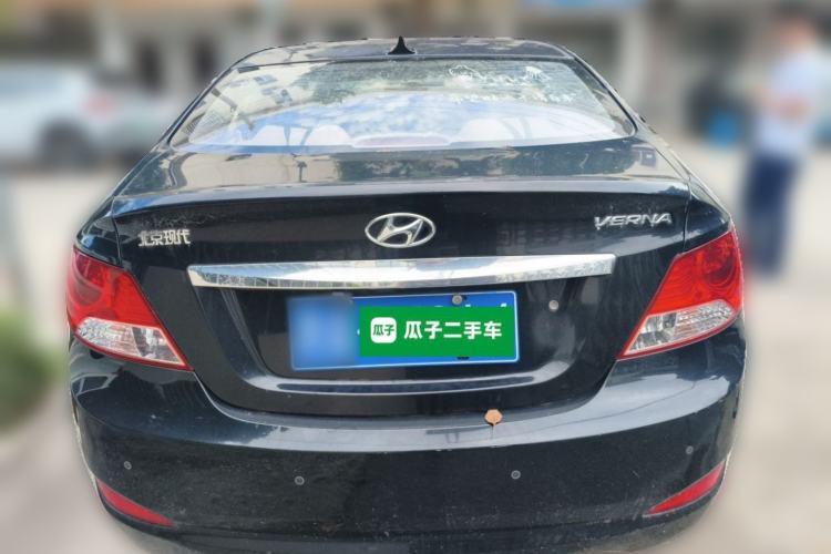 Used Hyundai Verna (older generation) 2010 Sedan 1.4L Manual Comfort GS Rear