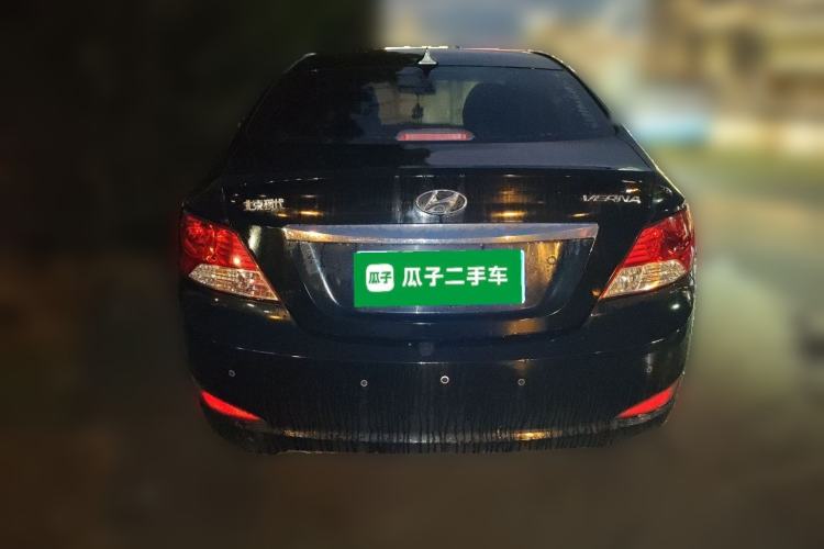 Used Hyundai Verna (older generation) 2010 Sedan 1.4L Manual Comfort GS Rear