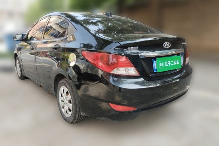 Used Hyundai Verna (older generation) 2010 Sedan 1.4L Manual Standard GL Model Rear Left 45 Deg