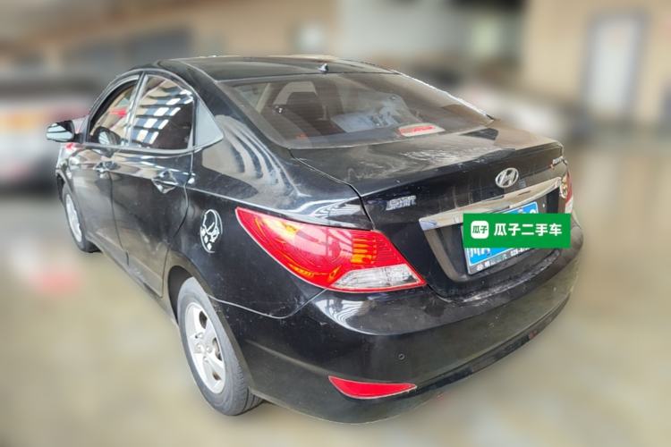 Used Hyundai Verna (older generation) 2010 Sedan 1.4L Manual Comfort GS Rear Left 45 Deg