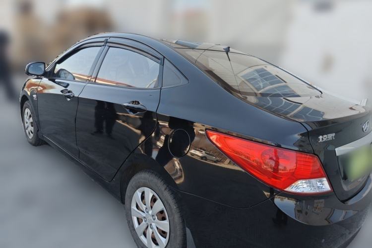 Used Hyundai Verna (older generation) 2010 Sedan 1.4L Manual Comfort GS Rear Left 45 Deg