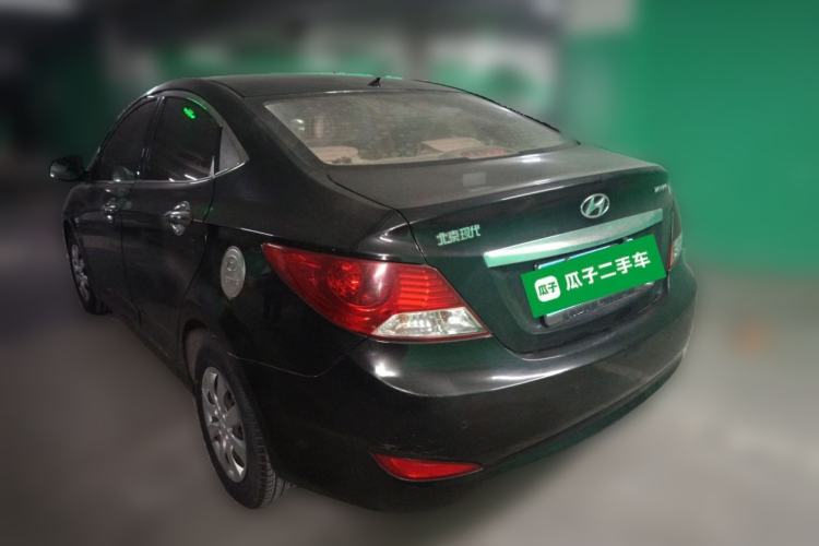 Used Hyundai Verna (older generation) 2010 Sedan 1.4L Manual Comfort GS Rear Left 45 Deg