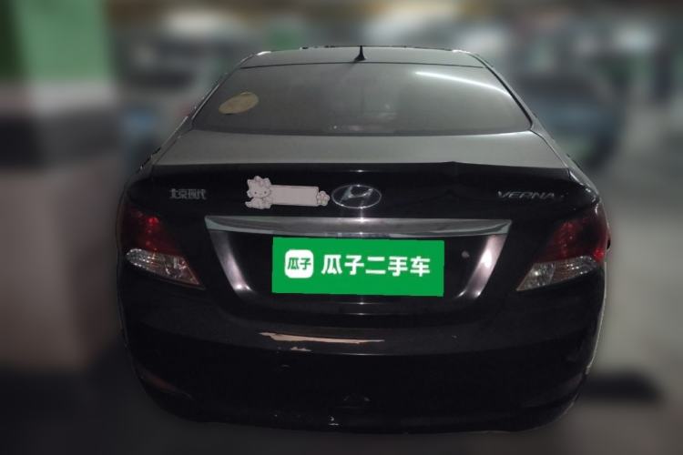 Used Hyundai Verna (older generation) 2010 Sedan 1.4L Manual Comfort GS Rear