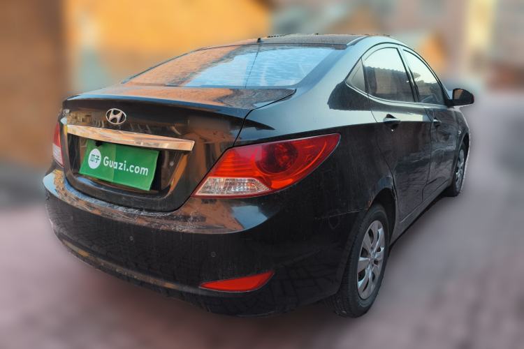 Used Hyundai Verna (older generation) 2010 Sedan 1.4L Manual Standard GL Model Rear Right 45 Deg