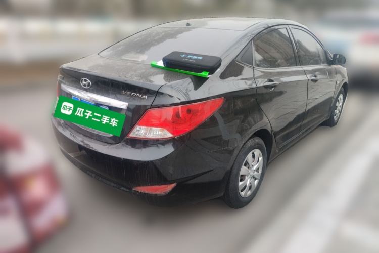 Used Hyundai Verna (older generation) 2010 Sedan 1.4L Manual Comfort GS Rear Right 45 Deg