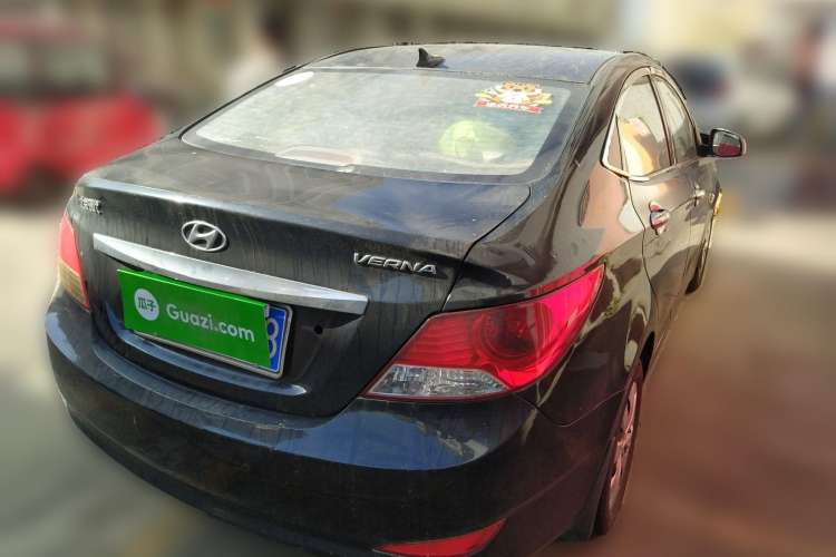 Used Hyundai Verna (older generation) 2010 Sedan 1.4L Manual Comfort GS Rear Right 45 Deg