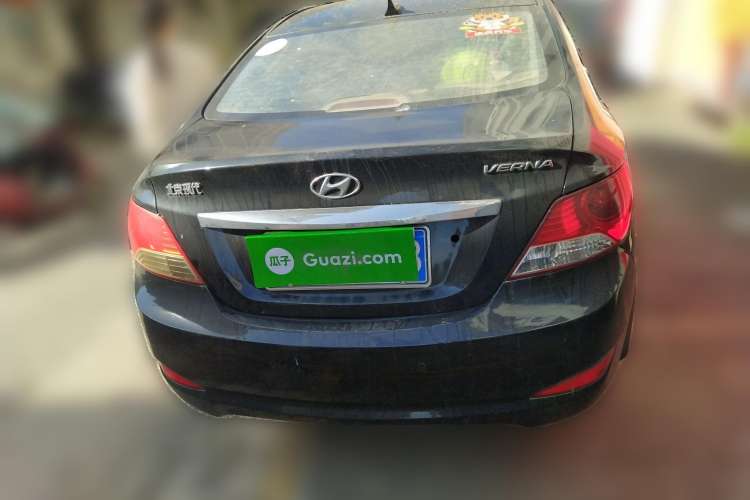 Used Hyundai Verna (older generation) 2010 Sedan 1.4L Manual Comfort GS Rear