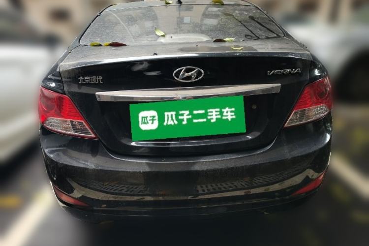 Used Hyundai Verna (older generation) 2010 Sedan 1.4L Manual Comfort GS Rear