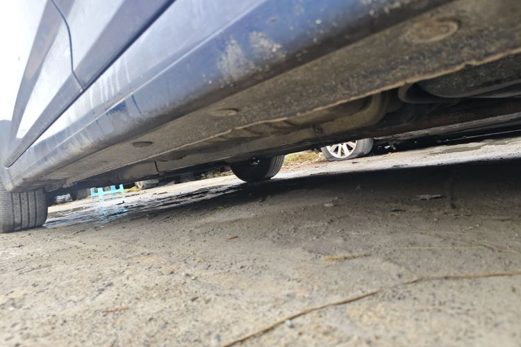 Used Hyundai Verna (older generation) 2010 Sedan 1.4L Manual Standard GL Model Chassis Rear Left