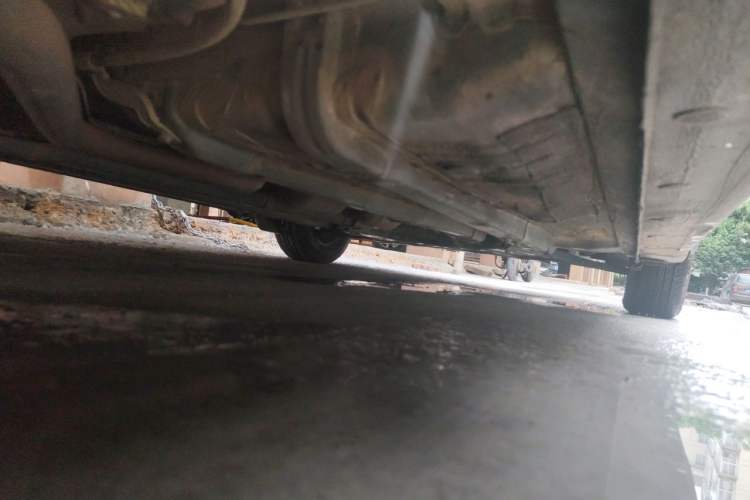 Used Hyundai Verna (older generation) 2010 Sedan 1.4L Automatic Comfort Model GS Chassis Rear Right