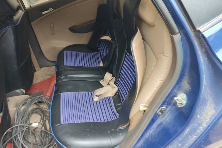 Used Hyundai Verna (older generation) 2010 Sedan 1.4L Manual Standard GL Model Left Rear Seat
