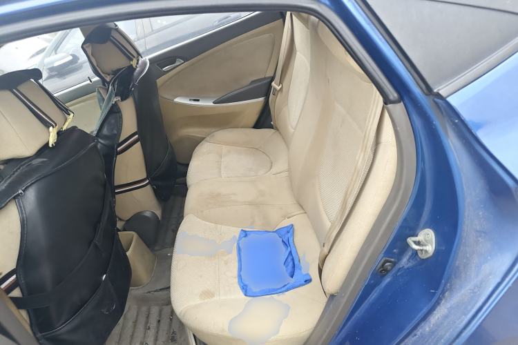Used Hyundai Verna (older generation) 2010 Sedan 1.4L Manual Standard GL Model Left Rear Seat