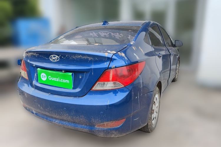 Used Hyundai Verna (older generation) 2010 Sedan 1.4L Manual Standard GL Model Rear Right 45 Deg