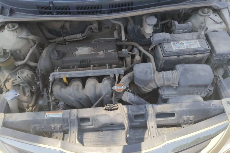 Used Hyundai Verna (older generation) 2010 Sedan 1.4L Manual Comfort GS Engine Bay