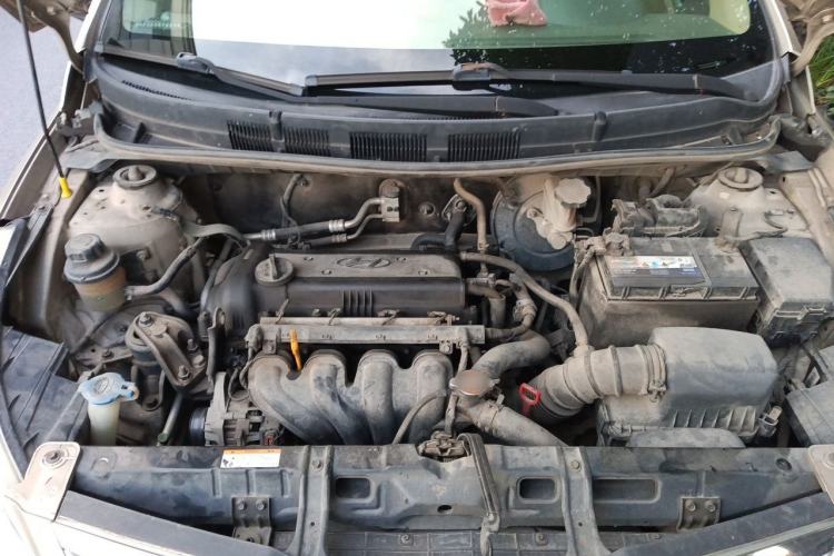 Used Hyundai Verna (older generation) 2010 Sedan 1.4L Automatic Fashionable GT Model Engine Bay
