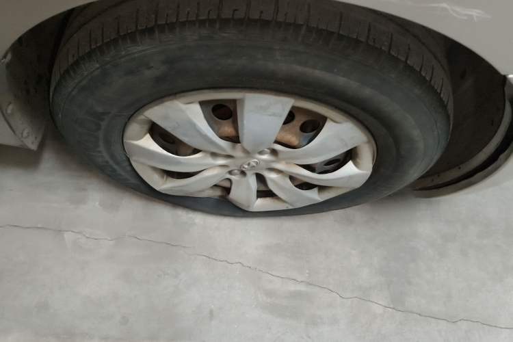 Used Hyundai Verna (older generation) 2010 Sedan 1.4L Manual Comfort GS Exterior 5