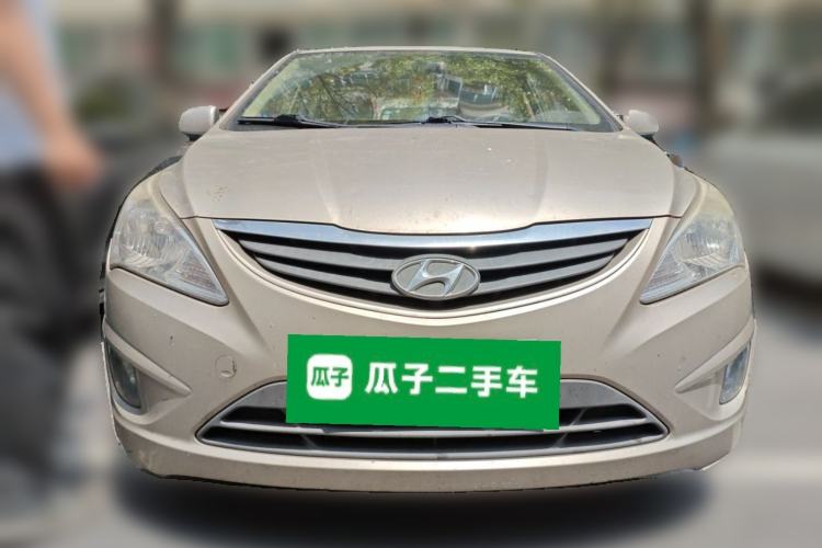 Used Hyundai Verna (older generation) 2010 Sedan 1.4L Manual Comfort GS Front