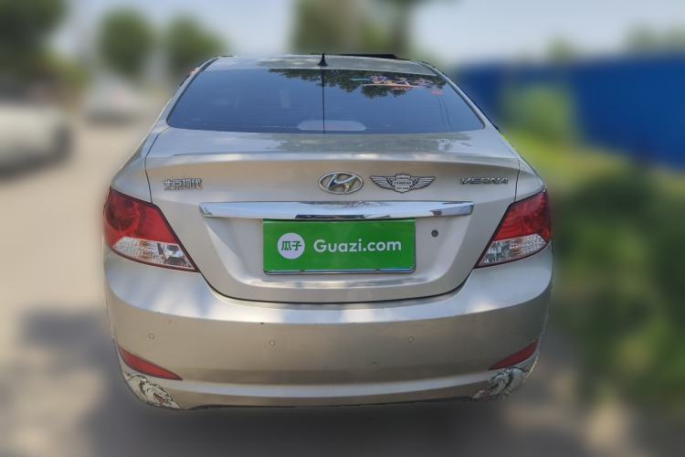 Used Hyundai Verna (older generation) 2010 Sedan 1.4L Manual Comfort GS Rear