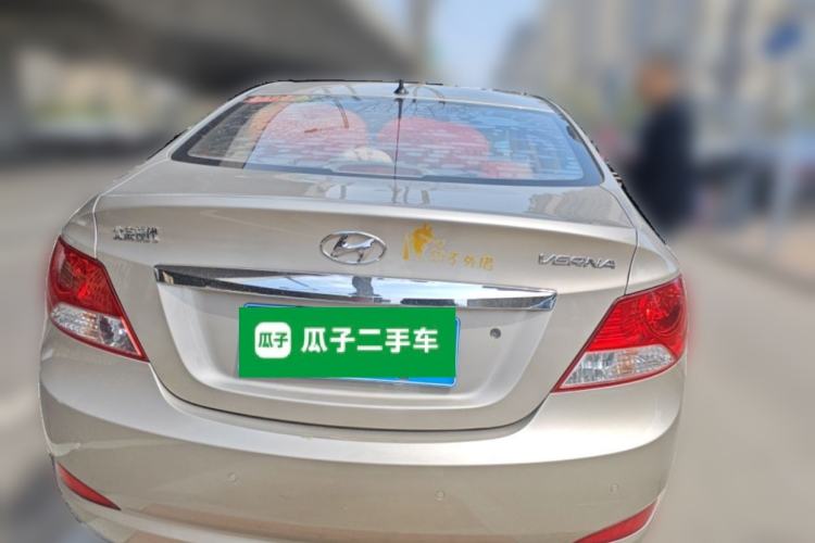 Used Hyundai Verna (older generation) 2010 Sedan 1.4L Manual Comfort GS Rear