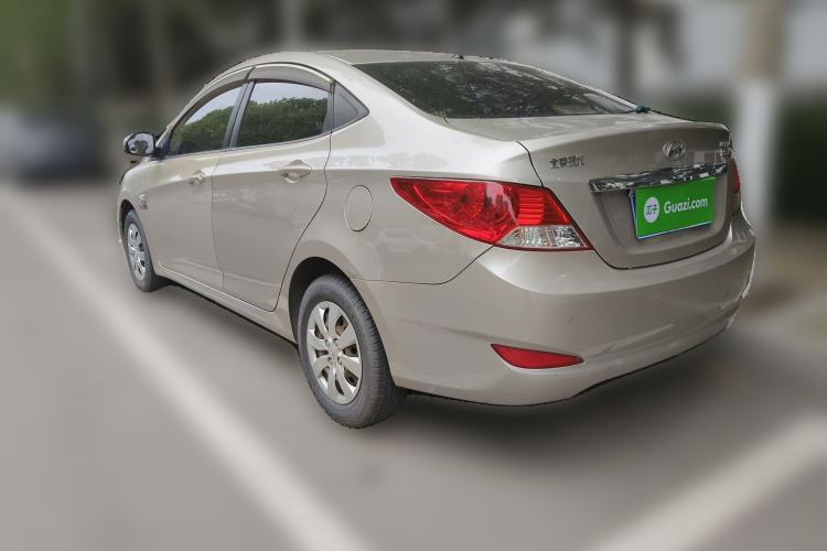 Used Hyundai Verna (older generation) 2010 Sedan 1.4L Manual Comfort GS Rear Left 45 Deg