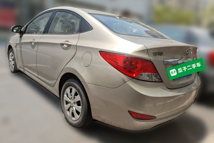 Used Hyundai Verna (older generation) 2010 Sedan 1.4L Manual Comfort GS Rear Left 45 Deg
