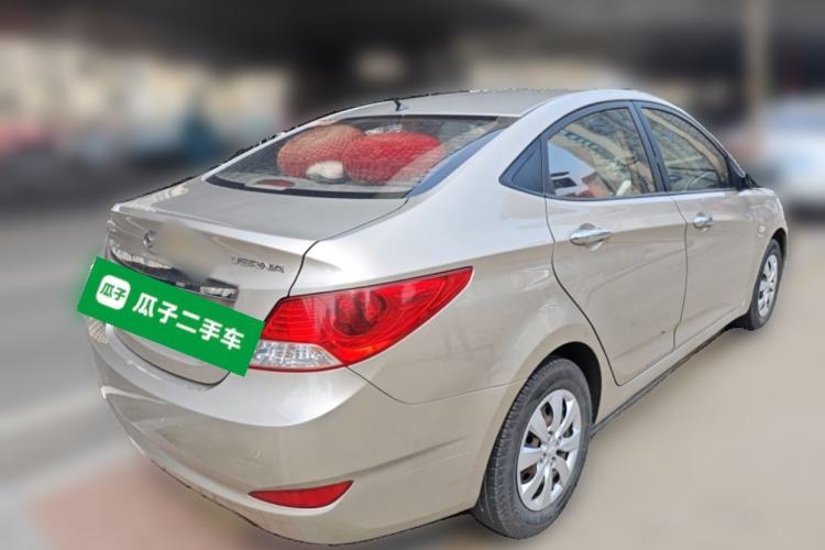 Used Hyundai Verna (older generation) 2010 Sedan 1.4L Manual Comfort GS Rear Right 45 Deg