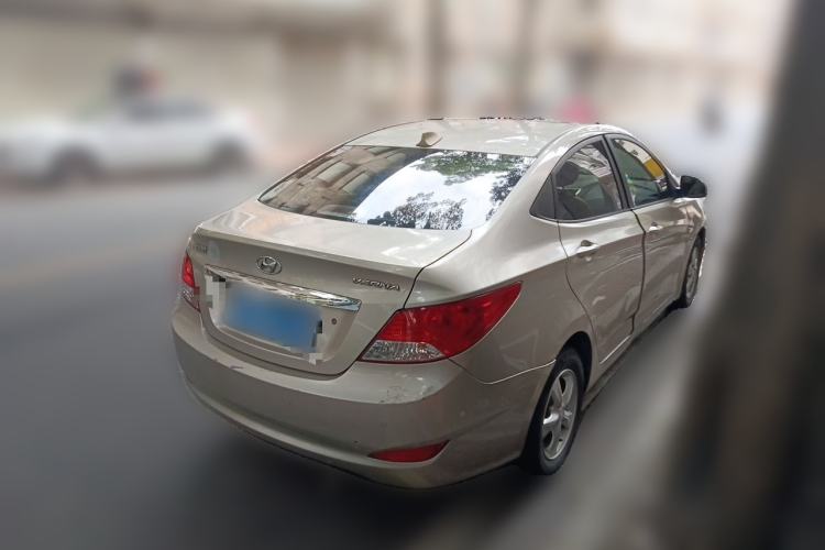 Used Hyundai Verna (older generation) 2010 Sedan 1.4L Automatic Fashionable GT Model Rear Right 45 Deg