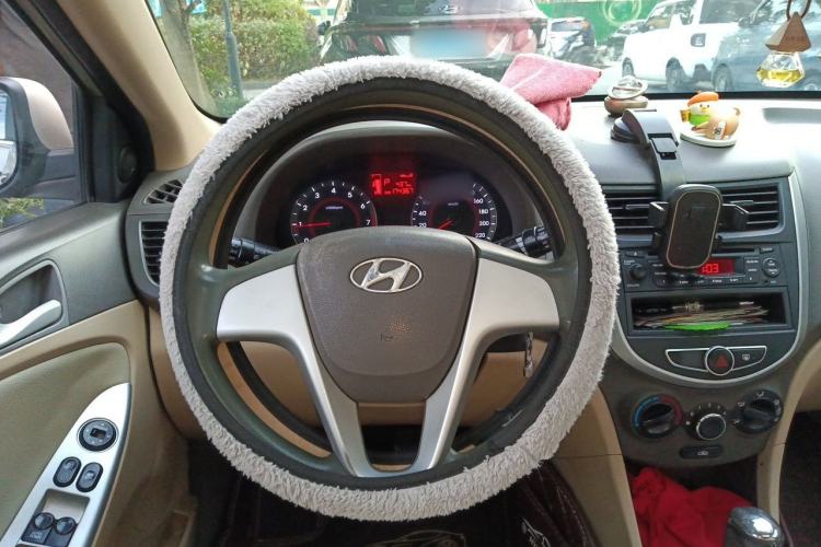 Used Hyundai Verna (older generation) 2010 Sedan 1.4L Automatic Fashionable GT Model Steering Wheel