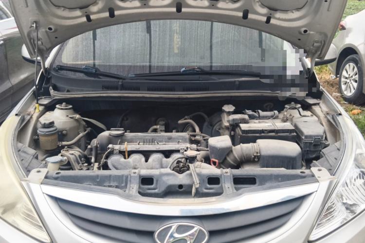 Used Hyundai Verna (older generation) 2010 Sedan 1.4L Automatic Fashionable GT Model Engine Bay