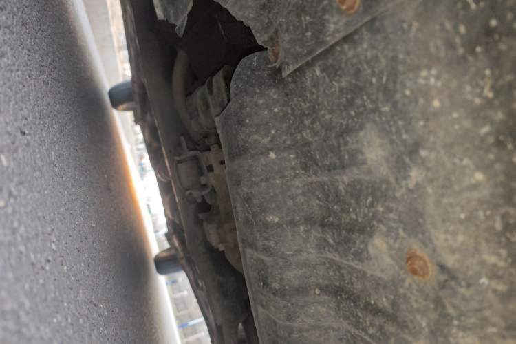 Used Hyundai Verna (older generation) 2010 Sedan 1.4L Manual Standard GL Model Chassis Front