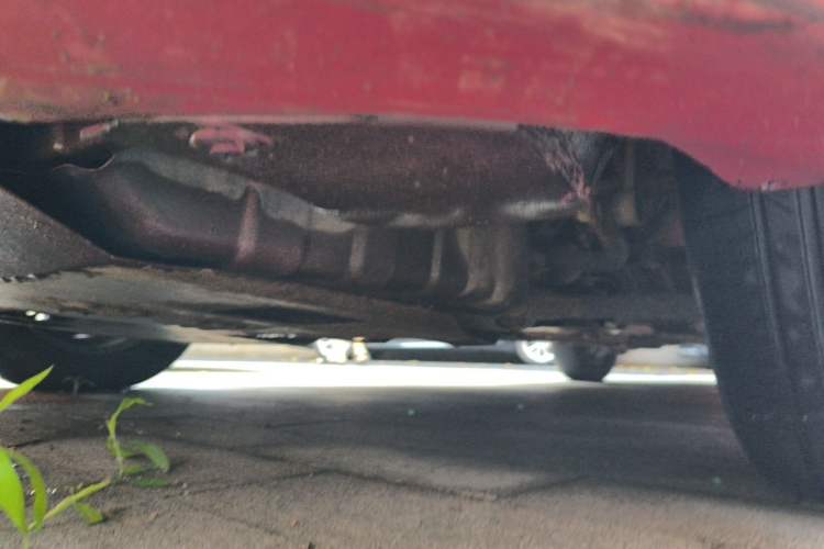 Used Hyundai Verna (older generation) 2010 Sedan 1.4L Automatic Comfort Model GS Chassis Front Left