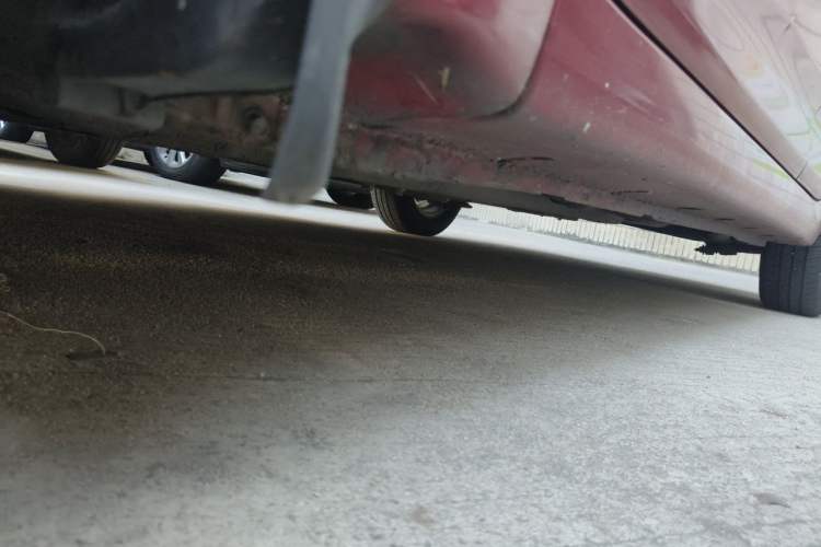 Used Hyundai Verna (older generation) 2010 Sedan 1.4L Automatic Fashionable GT Model Chassis Front Left