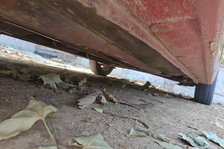 Used Hyundai Verna (older generation) 2010 Sedan 1.4L Manual Standard GL Model Chassis Front Left