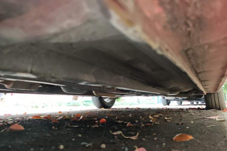 Used Hyundai Verna (older generation) 2010 Sedan 1.4L Automatic Comfort Model GS Chassis Front Left