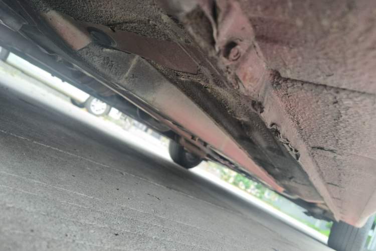 Used Hyundai Verna (older generation) 2010 Sedan 1.4L Automatic Comfort Model GS Chassis Front Left