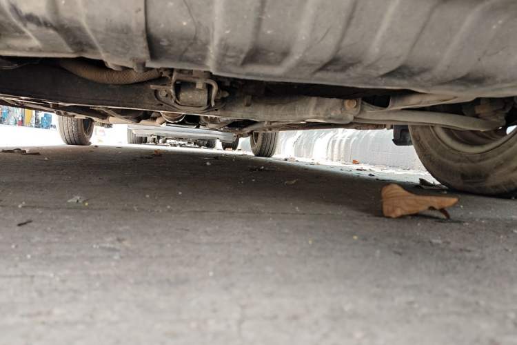 Used Hyundai Verna (older generation) 2010 Sedan 1.4L Automatic Comfort Model GS Chassis Front